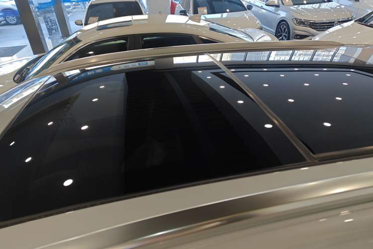 Used BYD Yuan PLUS 2025 Intelligent Driving Version 510 km Excellence Edition Roof