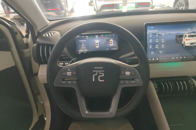 Used BYD Yuan PLUS 2025 Intelligent Driving Version 510 KM Beyond-Grade Edition Steering Wheel