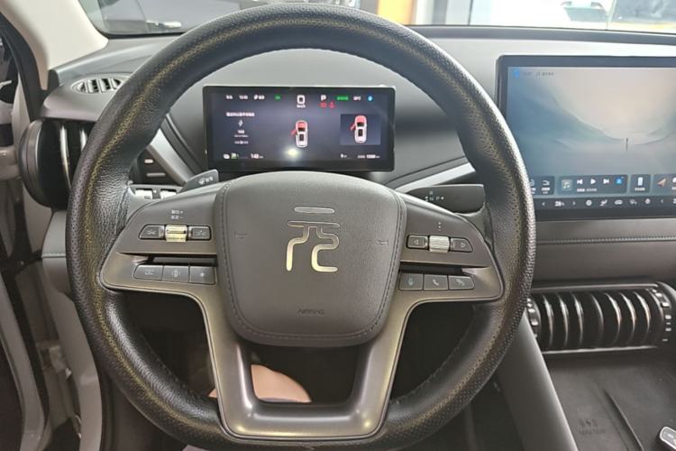 Used BYD Yuan PLUS 2025 Intelligent Driving Version 510 km Leading Edition Steering Wheel