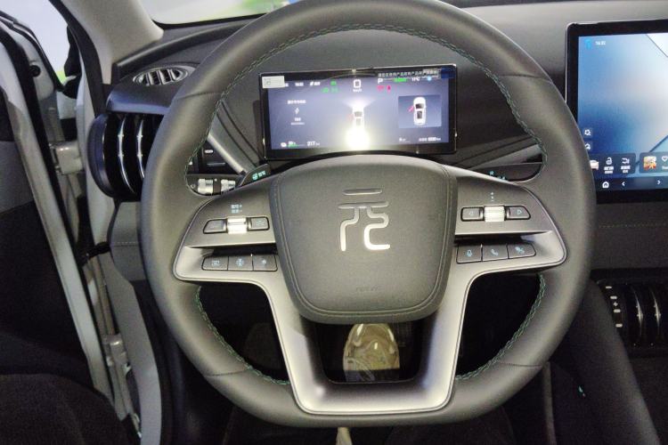 Used BYD Yuan PLUS 2025 Intelligent Driving Version 430 KM – Leading Edition Steering Wheel