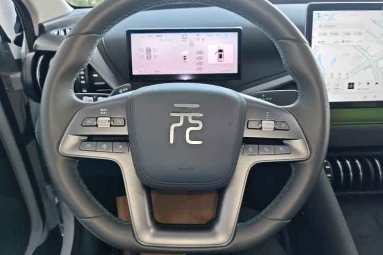 Used BYD Yuan PLUS 2025 Intelligent Driving Version 510 KM Beyond-Grade Edition Steering Wheel