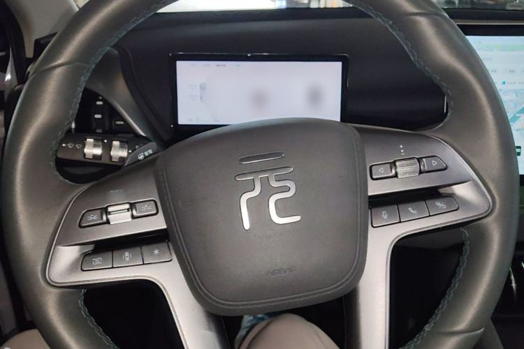 Used BYD Yuan PLUS 2025 Intelligent Driving Version 510 KM Beyond-Grade Edition Steering Wheel