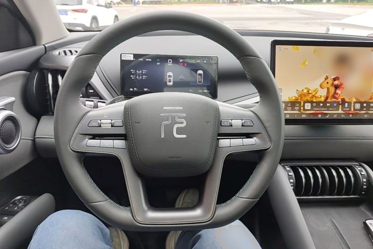 Used BYD Yuan PLUS 2025 Intelligent Driving Version 430 KM Beyond-Range Edition Steering Wheel