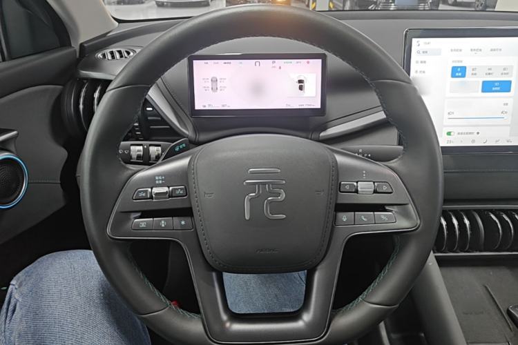 Used BYD Yuan PLUS 2025 Intelligent Driving Version 510 KM Beyond-Grade Edition Steering Wheel