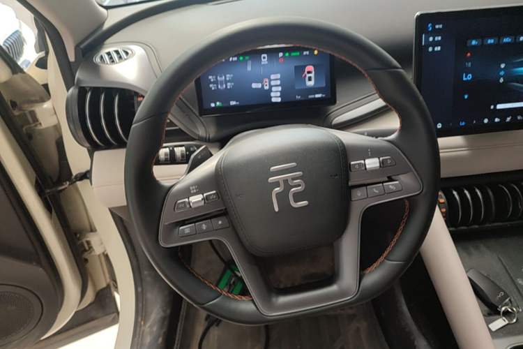 Used BYD Yuan PLUS 2025 Intelligent Driving Version 510 km Leading Edition Steering Wheel