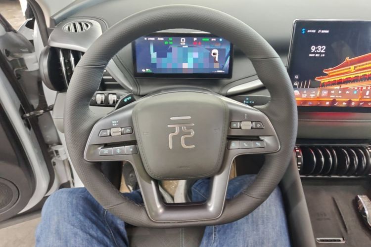 Used BYD Yuan PLUS 2025 Intelligent Driving Version 510 KM Beyond-Grade Edition Steering Wheel