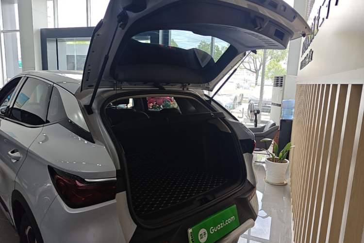 Used BYD Yuan PLUS 2025 Intelligent Driving Version 510 km Leading Edition Trunk
