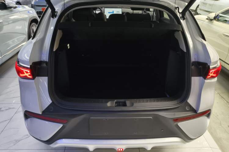 Used BYD Yuan PLUS 2025 Intelligent Driving Version 510 km Excellence Edition Trunk