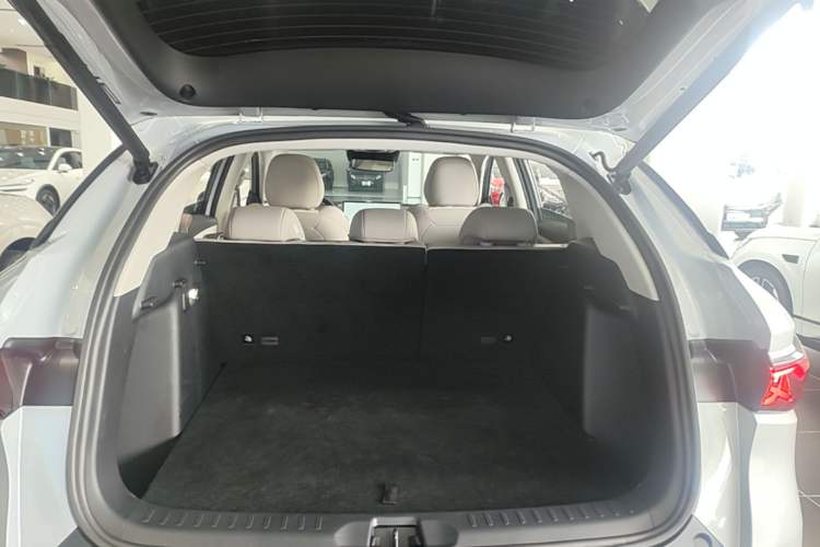 Used BYD Yuan PLUS 2025 Intelligent Driving Version 510 km Excellence Edition Trunk