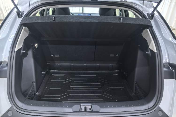 Used BYD Yuan PLUS 2025 Intelligent Driving Version 510 km Leading Edition Trunk