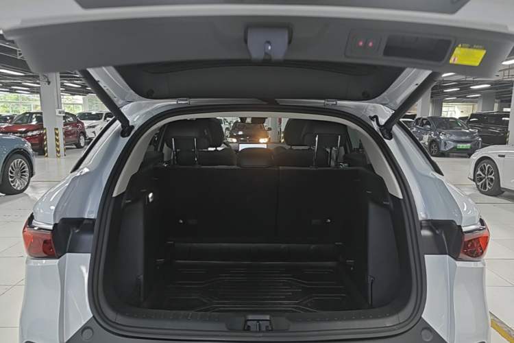 Used BYD Yuan PLUS 2025 Intelligent Driving Version 510 KM Beyond-Grade Edition Trunk