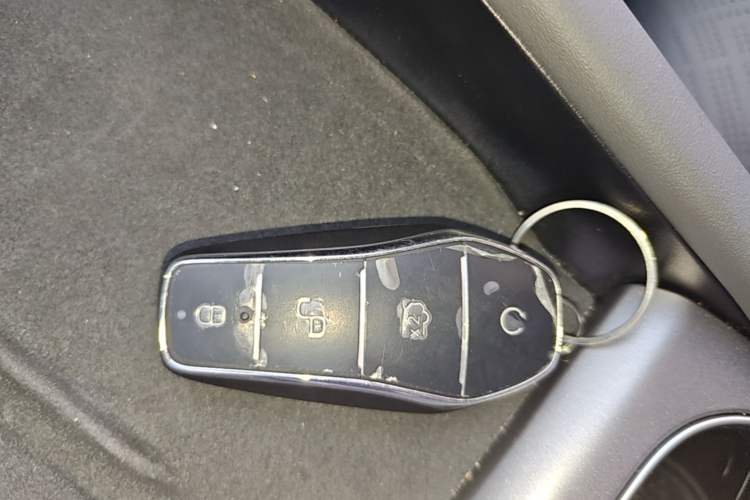 Used BYD Yuan PLUS 2025 Intelligent Driving Version 510 km Leading Edition Vehicle Key