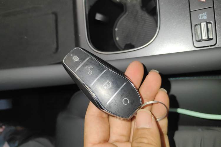 Used BYD Yuan PLUS 2025 Intelligent Driving Version 510 km Leading Edition Vehicle Key
