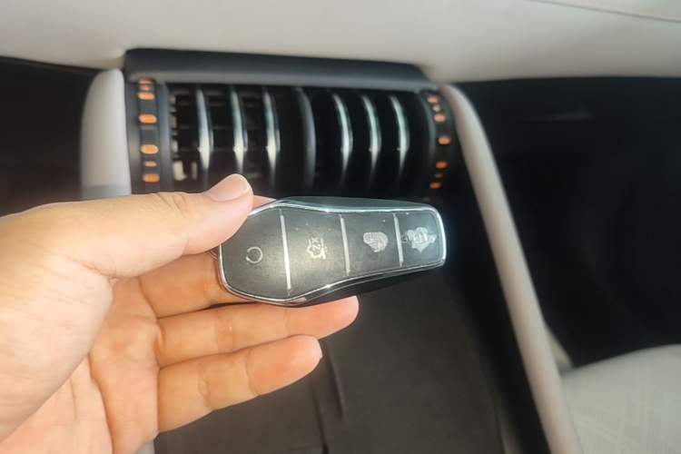 Used BYD Yuan PLUS 2025 Intelligent Driving Version 510 km Excellence Edition Vehicle Key