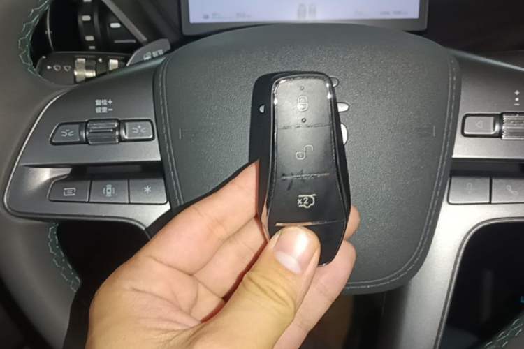 Used BYD Yuan PLUS 2025 Intelligent Driving Version 510 KM Beyond-Grade Edition Vehicle Key