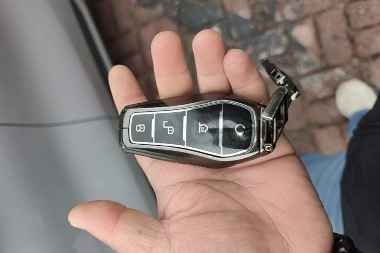 Used BYD Yuan PLUS 2025 Intelligent Driving Version 430 KM Beyond-Range Edition Vehicle Key