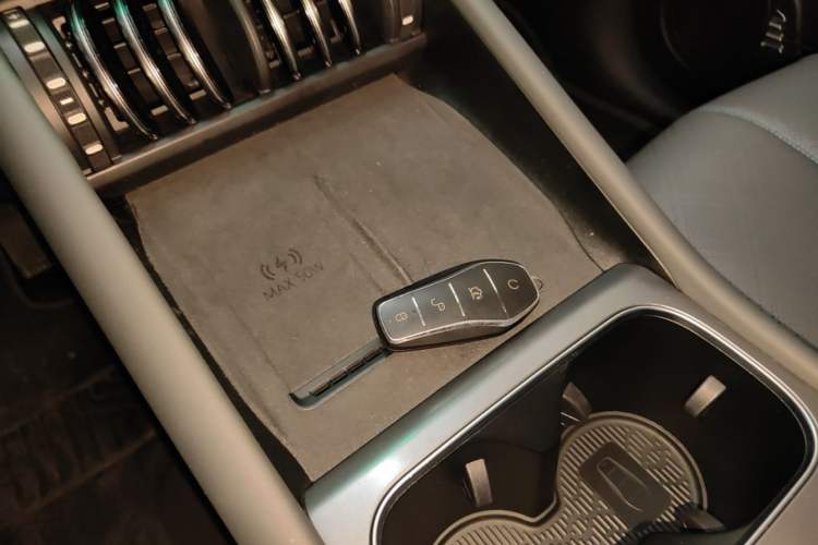 Used BYD Yuan PLUS 2025 Intelligent Driving Version 430 KM Beyond-Range Edition Vehicle Key