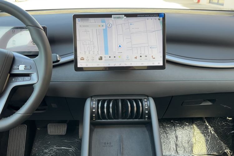 Used BYD Yuan PLUS 2025 Intelligent Driving Version 430 KM Beyond-Range Edition Audio And AC Panel