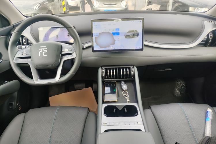 Used BYD Yuan PLUS 2025 Intelligent Driving Version 510 KM Beyond-Grade Edition Center Console