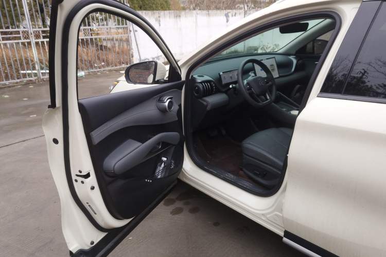 Used BYD Yuan PLUS 2025 Intelligent Driving Version 510 KM Beyond-Grade Edition Driver Seat