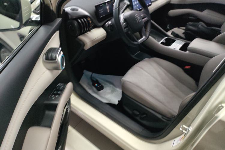 Used BYD Yuan PLUS 2025 Intelligent Driving Version 510 KM Beyond-Grade Edition Driver Seat