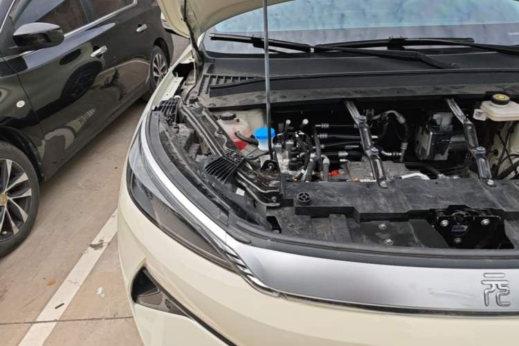 Used BYD Yuan PLUS 2025 Intelligent Driving Version 510 km Leading Edition Engine Bay Right