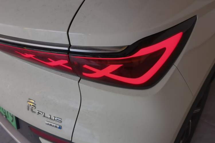 Used BYD Yuan PLUS 2025 Intelligent Driving Version 510 km Leading Edition Exterior 3