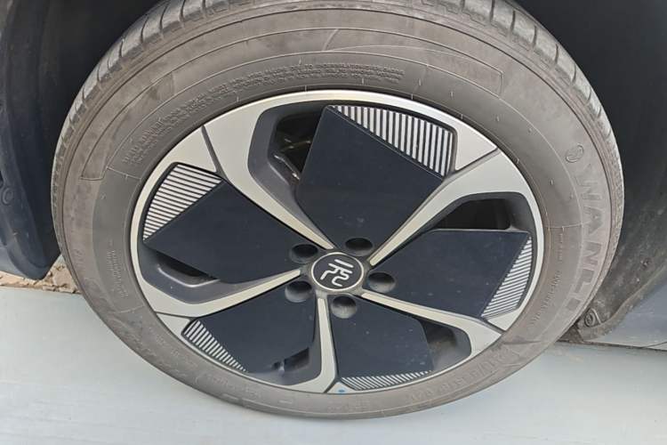 Used BYD Yuan PLUS 2025 Intelligent Driving Version 510 KM Beyond-Grade Edition Exterior 4