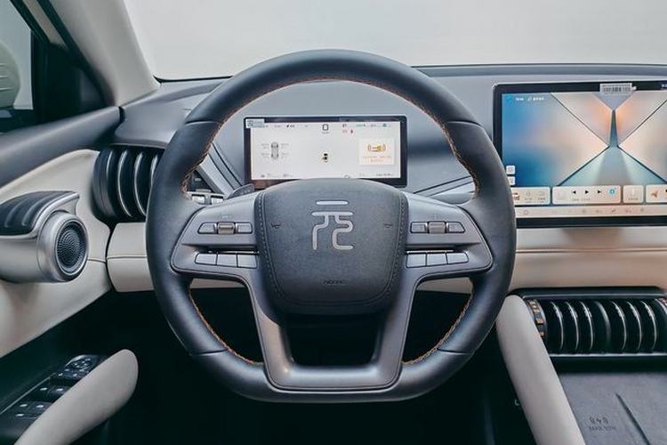 Used BYD Yuan PLUS 2025 Intelligent Driving Version 510 km Leading Edition Exterior 6