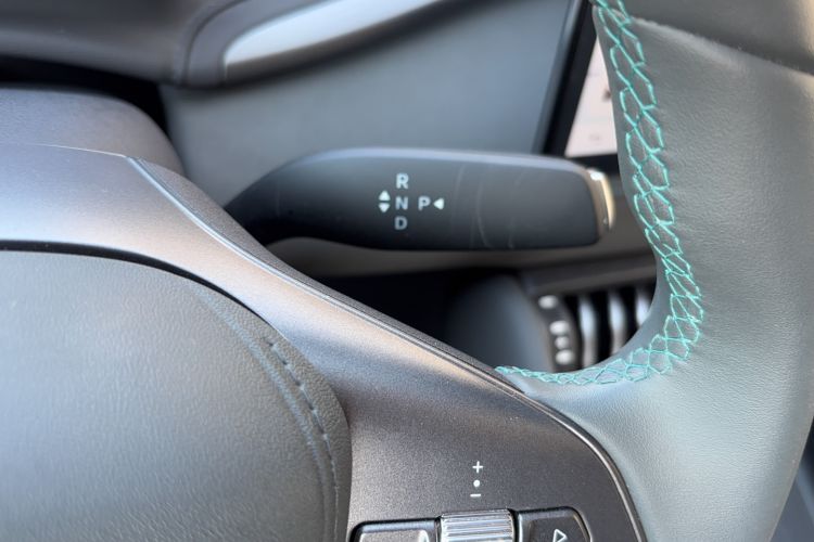 Used BYD Yuan PLUS 2025 Intelligent Driving Version 430 KM Beyond-Range Edition Gear Lever