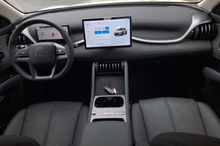 Used BYD Yuan PLUS 2025 Intelligent Driving Version 510 KM Beyond-Grade Edition Interior 2