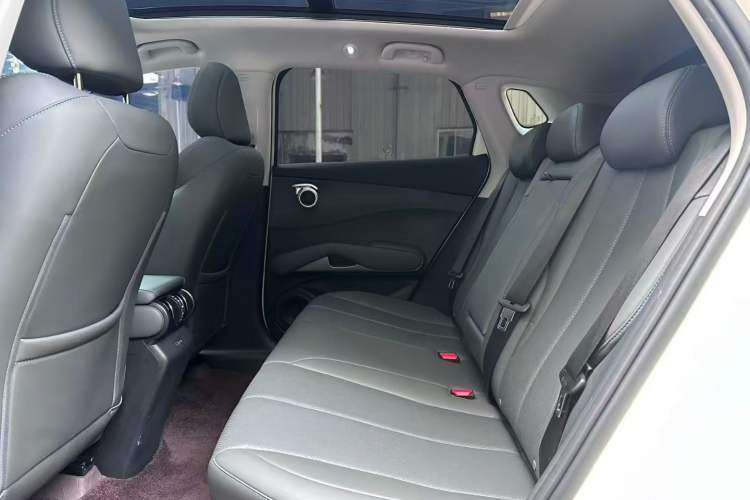 Used BYD Yuan PLUS 2025 Intelligent Driving Version 430 KM Beyond-Range Edition Interior 3
