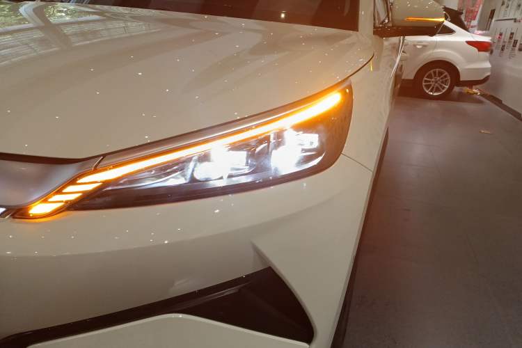 Used BYD Yuan PLUS 2025 Intelligent Driving Version 430 KM Beyond-Range Edition Left Front Headlight