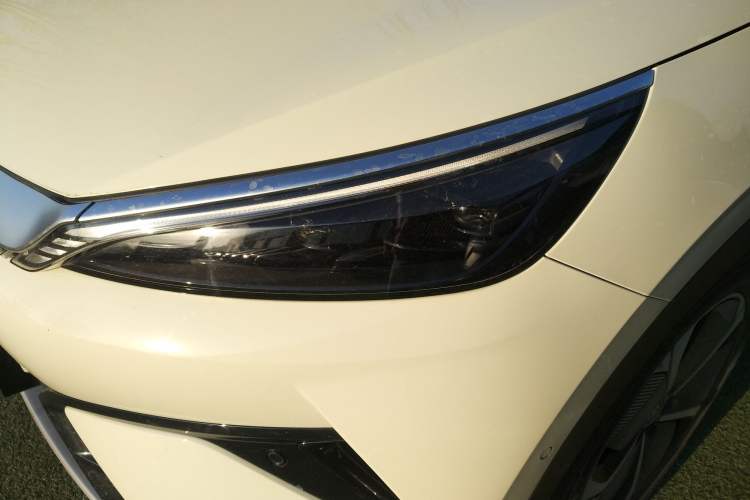 Used BYD Yuan PLUS 2025 Intelligent Driving Version 510 KM Beyond-Grade Edition Left Front Headlight
