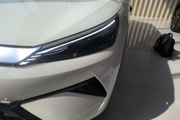 Used BYD Yuan PLUS 2025 Intelligent Driving Version 510 KM Beyond-Grade Edition Left Front Headlight