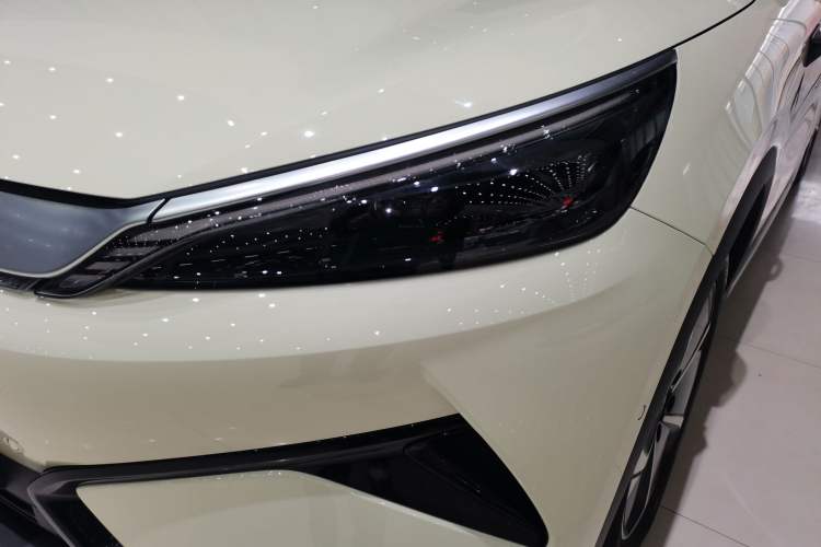 Used BYD Yuan PLUS 2025 Intelligent Driving Version 510 KM Beyond-Grade Edition Left Front Headlight