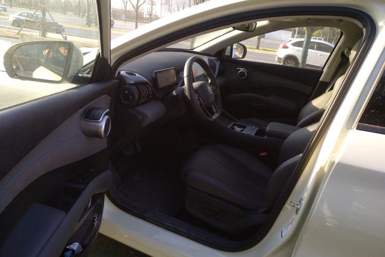 Used BYD Yuan PLUS 2025 Intelligent Driving Version 510 KM Beyond-Grade Edition Left Front Seat