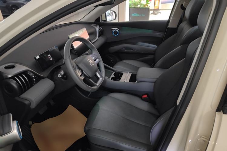 Used BYD Yuan PLUS 2025 Intelligent Driving Version 510 KM Beyond-Grade Edition Left Front Seat