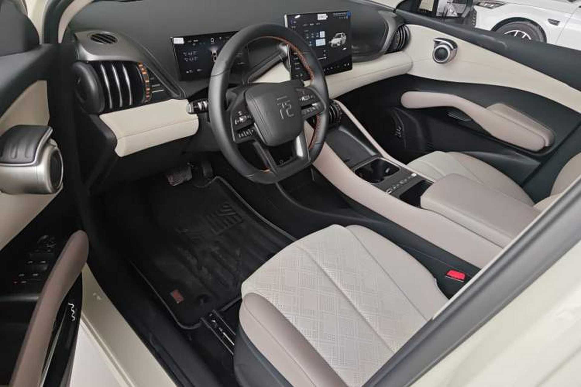 Used BYD Yuan PLUS 2025 Intelligent Driving Version 510 KM Beyond-Grade Edition Left Front Seat