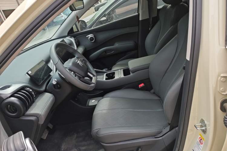 Used BYD Yuan PLUS 2025 Intelligent Driving Version 510 km Leading Edition Left Front Seat