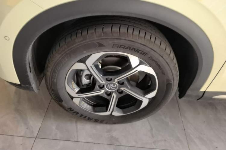 Used BYD Yuan PLUS 2025 Intelligent Driving Version 510 km Leading Edition Left Front Wheel Hub