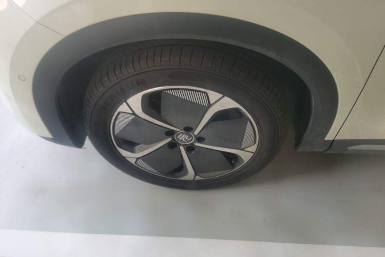 Used BYD Yuan PLUS 2025 Intelligent Driving Version 510 KM Beyond-Grade Edition Left Front Wheel Hub
