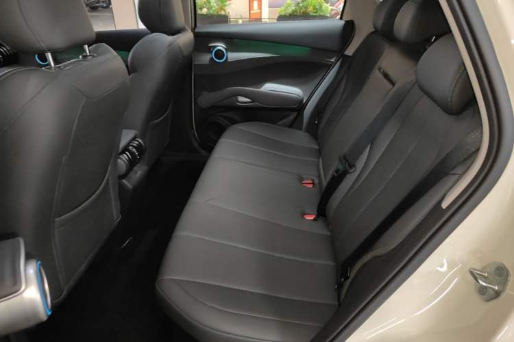 Used BYD Yuan PLUS 2025 Intelligent Driving Version 510 KM Beyond-Grade Edition Left Rear Seat