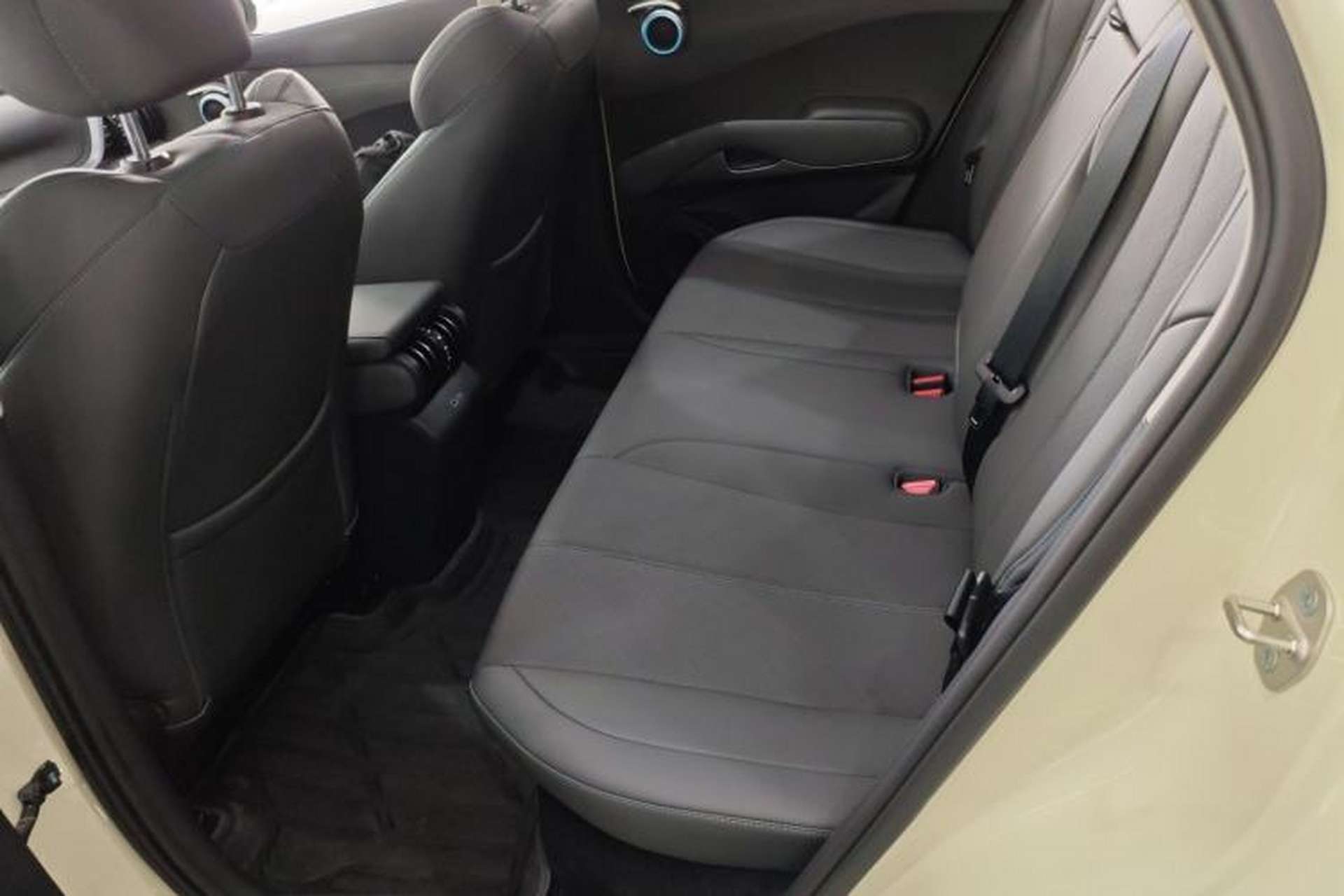 Used BYD Yuan PLUS 2025 Intelligent Driving Version 430 KM Beyond-Range Edition Left Rear Seat