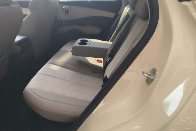 Used BYD Yuan PLUS 2025 Intelligent Driving Version 510 KM Beyond-Grade Edition Left Rear Seat