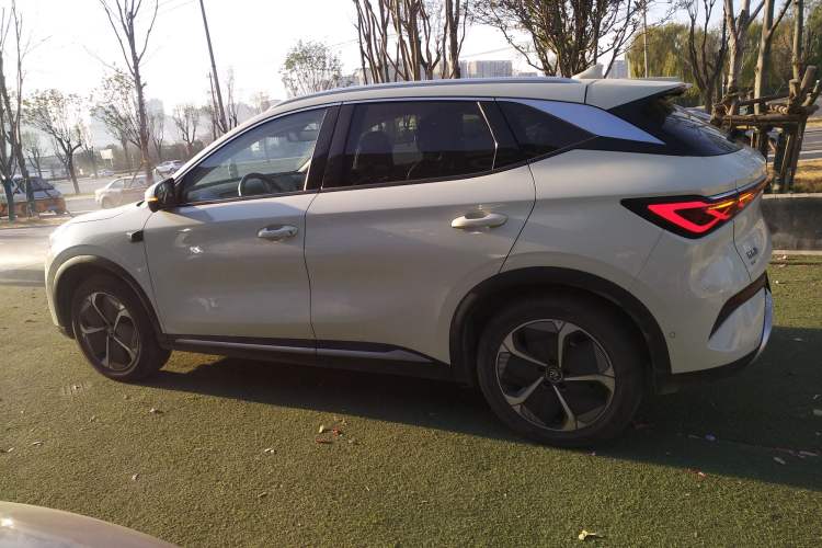 Used BYD Yuan PLUS 2025 Intelligent Driving Version 510 KM Beyond-Grade Edition Left Side