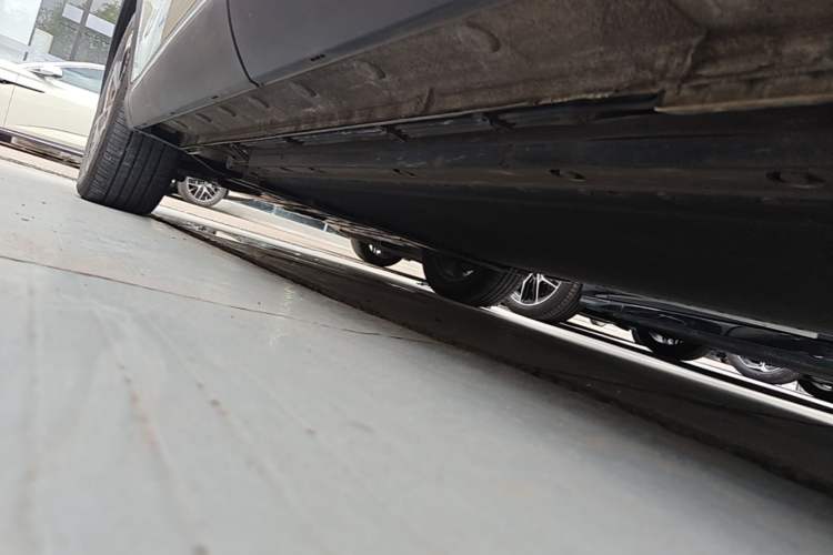 Used BYD Yuan PLUS 2025 Intelligent Driving Version 510 KM Beyond-Grade Edition Left Side Sill