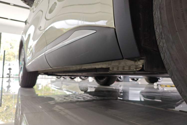 Used BYD Yuan PLUS 2025 Intelligent Driving Version 430 KM Beyond-Range Edition Left Side Sill