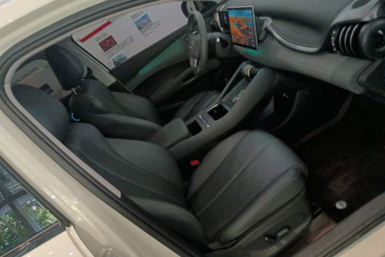 Used BYD Yuan PLUS 2025 Intelligent Driving Version 430 KM Beyond-Range Edition Right Front Seat
