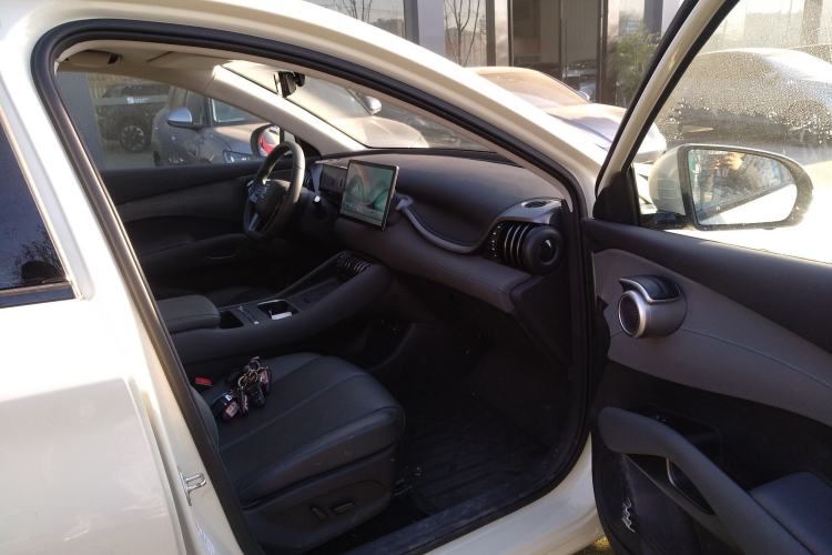 Used BYD Yuan PLUS 2025 Intelligent Driving Version 510 KM Beyond-Grade Edition Right Front Seat